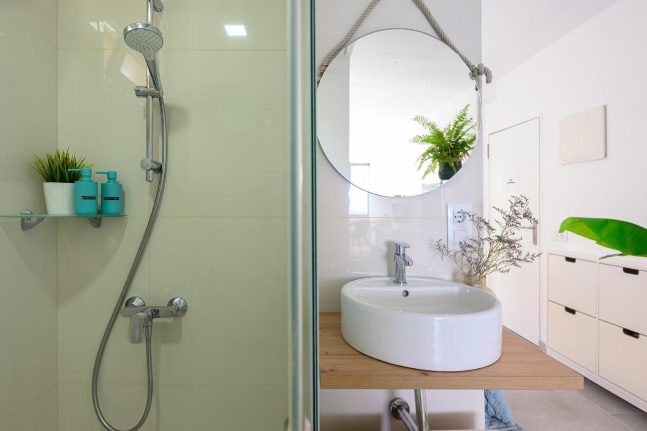Stylish Sea View Accommodation Las Canteras Las Palmas de Gran Canárias Exterior foto